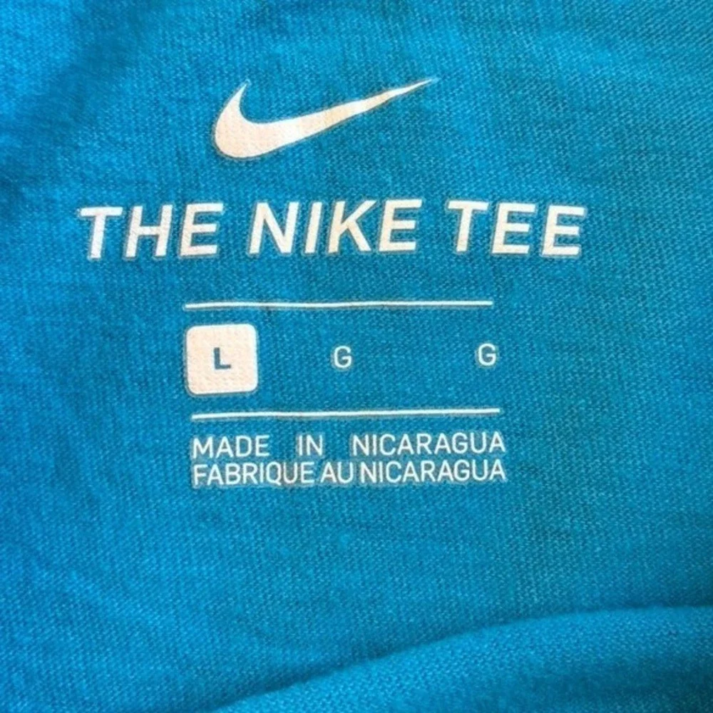 Nike Carolina Panthers Football Logo T-Shirt‎ Mens Sz Large Blue NFL Graphic Tee